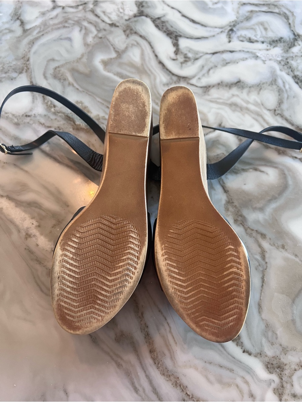 Steve Madden Black Leather Platform Wedge Sandals with Wood-Look Platform - Picture 5 of 8